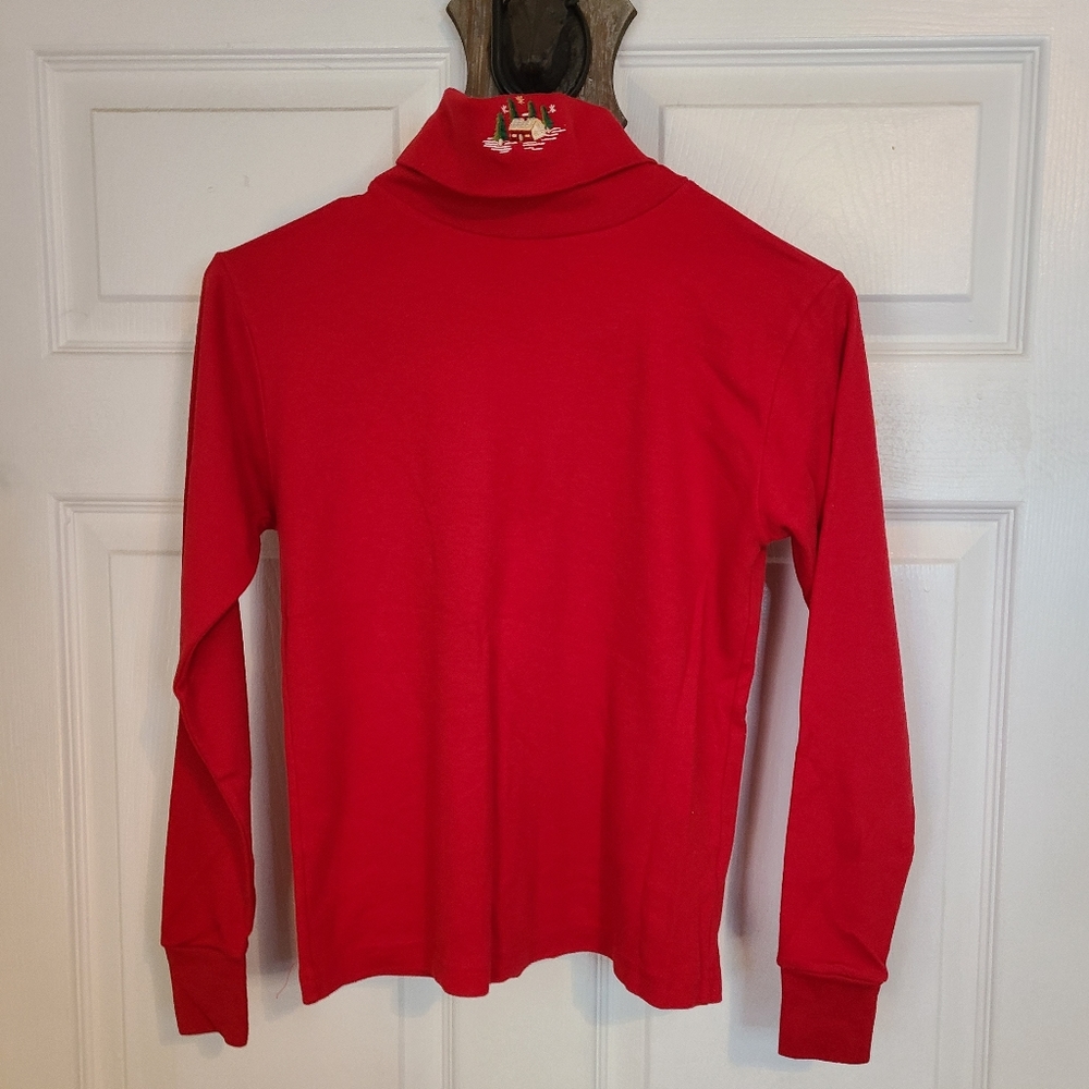 (1308) Gina Peters Woman's Long Sleeve Turtleneck shirt, Size: 9P Color: Red